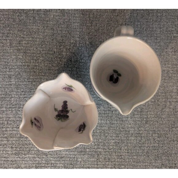 Hilborn Pottery Creamer and Folded Sugar Bowl, Grape Themed, VGC - Picture 3 of 5